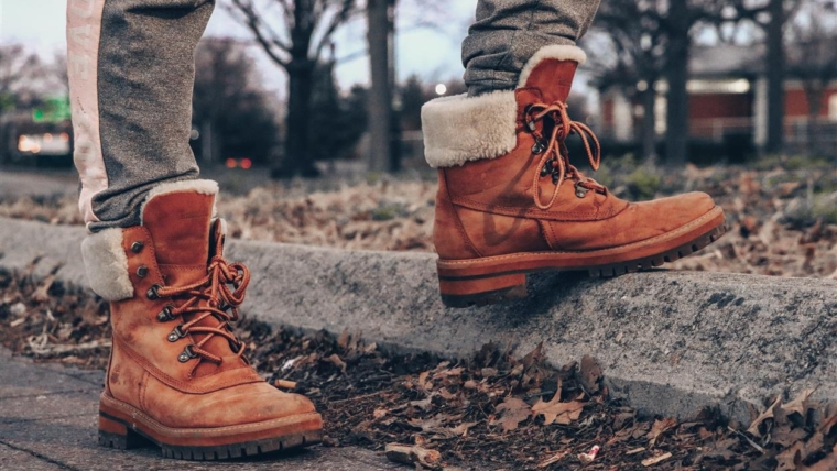 With a legacy that dates back to 1947, Palladium has evolved from a functional footwear brand into a global symbol of urban exploration and bold self-expression. Known for its iconic boots and rugged aesthetic, Palladium UK blends heritage craftsmanship with modern design, creating footwear and apparel built for both style and adventure.