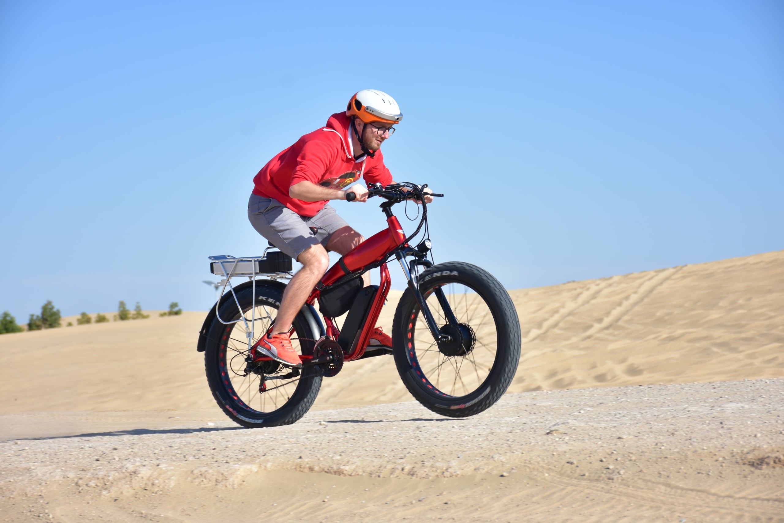 Mountain biking demands strength, skill and unwavering determination to push personal boundaries while exploring wilderness landscapes. Electric mountain bikes revolutionise this sport by democratising trail access and enabling riders of varying abilities to experience exhilarating off-road adventures. Dyucycle e-mountain bikes combine rugged durability with intelligent motor technology, empowering riders to tackle challenging terrain confidently. Whether conquering steep ascents, navigating technical descents or exploring remote trails, electric mountain bikes elevate the adventure experience significantly. Understanding e-mountain bike capabilities reveals why serious outdoor enthusiasts increasingly embrace this transformative technology.